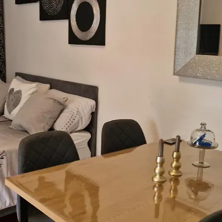 Apartman Old Town 2, Center ,parking