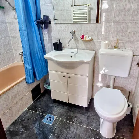 Old Town 2, Center ,parking 아파트 *