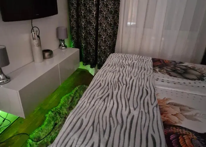 Old Town 2, Center ,parking Maglaj